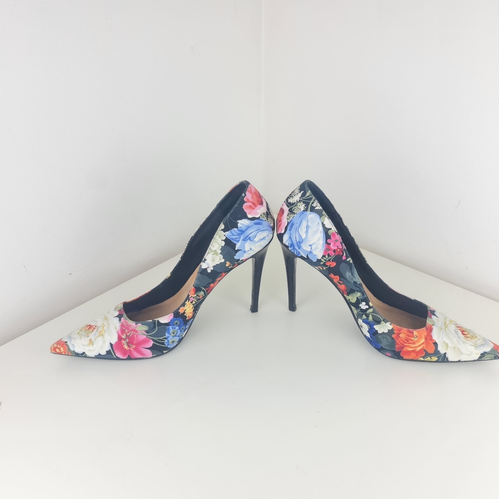 Halogen Floral Pointed Toe Stiletto Heels Size 9.5M Pumps - Picture 4 of 15
